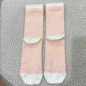 Lululemon Step To It Quarter Sock-ballet slipper thumbnail 4