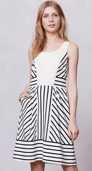 Maeve Anthropologie‎ Striped Lace Bib Fit Flare Dress Black White Size 6 thumbnail 1