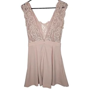 BCBG Womens Blush Pink Lace V-Neck Mini Pleated Dress‎ Romantic Shower Wedding thumbnail 3