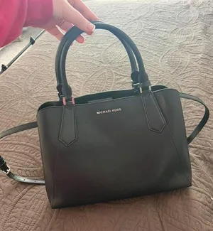 Michael Kors Purse thumbnail 1