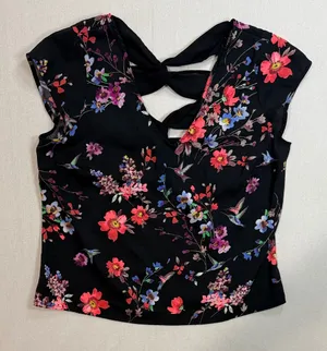 Express Black Multicolor Floral Women's Blouse thumbnail 1