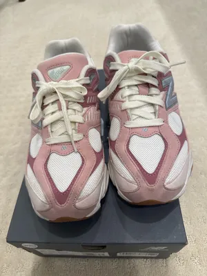 New Balance 9060 Pink White Wide Sneakers Women’s 6.5 W GC9060FR thumbnail 3