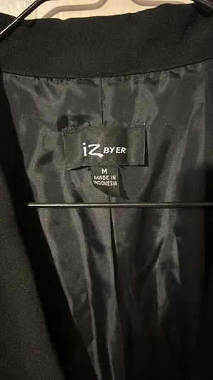 Iz Byer Blazer thumbnail 2