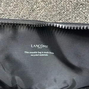 Lancôme Crescent Shoulder Bag in Black Silver thumbnail 7