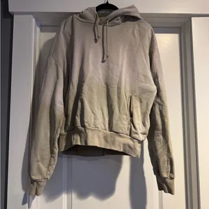 Aritzia Super World Sweatshirt small thumbnail 5