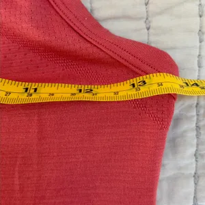 lululemon athletica Rust Cropped Swiftly 2.0‎ Tank Top Size 6 EUC thumbnail 6