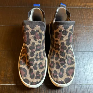 Rothy's The Chelsea Sneaker Women 7 Wildcat Leopard Print High Top Slip On thumbnail 2