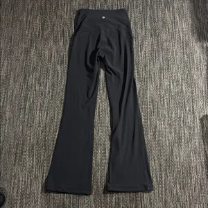 Lululemon Legging Groove Pant Flare Super High-Rise *Nulu Size 2 thumbnail 2