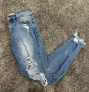KanCan Distressed Skinny Jeans thumbnail 1