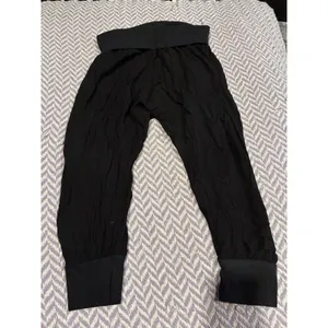 Hard Tail Women's Black Harem Foldover Waist Capris Sz Small thumbnail 2