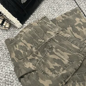 TopShop Moto Camo‎ Straight Leg Pant Size 25 thumbnail 7