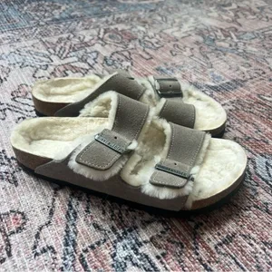 Birkenstock Arizona Shearling Sandals Suede Stone Coin Size 8.5 US 39 thumbnail 3