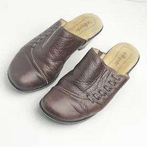 SOFTSPOTS Brown Soft Leather Lace Detail Slip On Mules Size 9.5W thumbnail 8