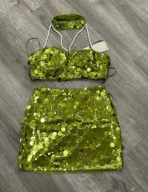Green sequin 2PC set Size L thumbnail 1