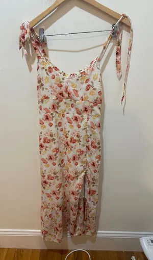 Abercrombie & Fitch Floral Tie-Shoulder Midi Dress White Peach XS Smocked Back‎ thumbnail 1