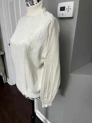 Harvé Benard Sport Size Large Beige Mock Neck Sweater thumbnail 5