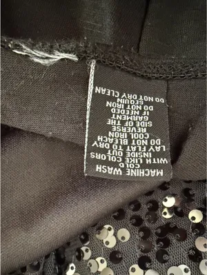Black sequin camisole top Size M thumbnail 2