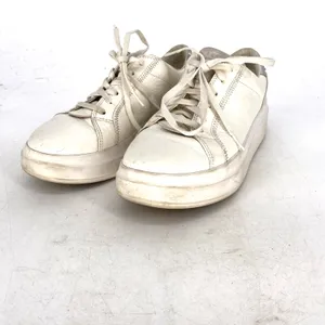 UGG Scape Platform Sneakers Womens Size 9 White Leather Lace Up Casual Shoes thumbnail 10