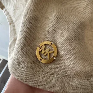 Michael‎ Kors Beige Oatmeal Mock Neck Oversized Sweater thumbnail 3