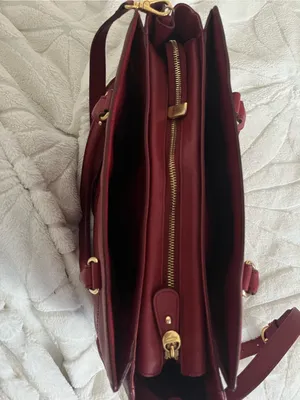 Salvatore Ferragamo Burgundy Leather Tote with Gold Hardware thumbnail 4