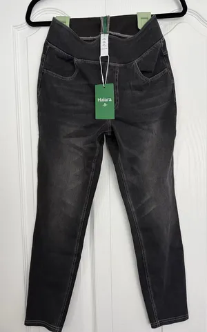HALARA Black Skinny Pull-On Jeans - Small 7/8 Length thumbnail 1