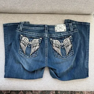 Vintage Miss Me Denim Capri Jeans 32 Angel Wing Embroidered Pockets Y2K Mcbling thumbnail 2
