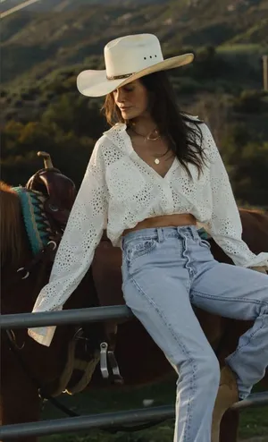 STILLWATER THE EYELET CROP FAVORITE SHIRT white lace cotton size S boho western thumbnail 1