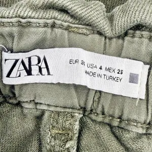 Zara Olive Green Paperbag Waist Jeans Size 4 EUC!! thumbnail 4