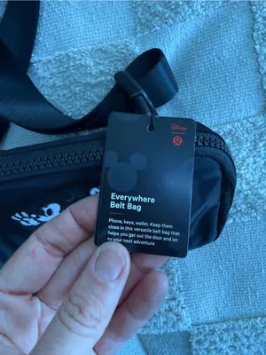 NWT Lululemon Everywhere Belt Bag‎ *Disney thumbnail 4