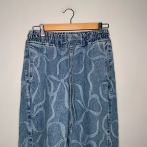 Damson‎ Madder Bow Print Denim Trousers Womens 6 Blue Excellent Barrel Leg Pants thumbnail 5