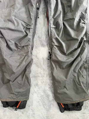 Volcom Mon Mothma Women’s Small Gray Snowboard Ski Pants Insulated Snow thumbnail 6