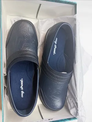 Easy Street Origin Comfort Clogs Size 8.5M thumbnail 6