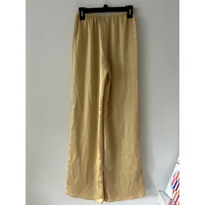 Anthropologie Mare Mare Pleated Satin Pants NWT Size S thumbnail 5
