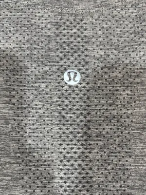 Gray Lululemon swiftly tech thumbnail 4
