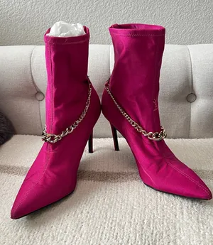 GUESS Fuschia Booties size 10 thumbnail 1