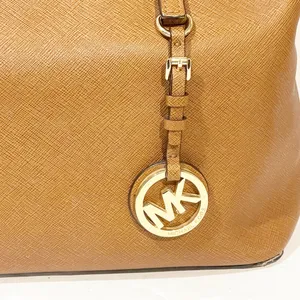 Michael Kors‎ Jet Set Honey Crosshatch Leather Small Tote Clip Closure thumbnail 2