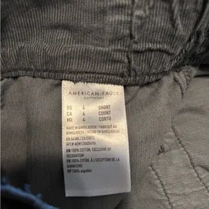 American Eagle Baggy Jogger Womens Size 4 Short Corduroy Cargo thumbnail 5