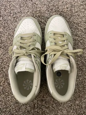 Women’s Nike Dunk Low Next Nature Olive Aura Sneakers Size 9 thumbnail 3