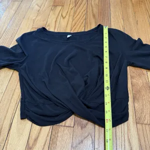Free‎ People Movement Undertow Long Sleeve Crossover Twist Front T-shirt Small thumbnail 9