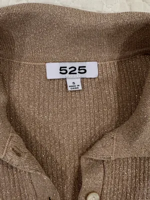 525 America gold top thumbnail 3