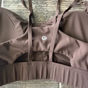 SheIn Glowmode FeatherFit Double-Strap Heart-Shaped Neck Sports Bra Low Impact Yoga thumbnail 3