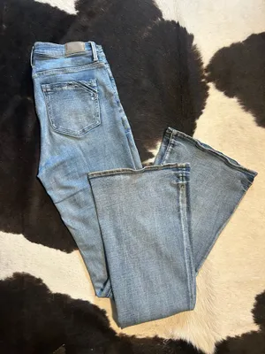 Buckle Black Lightwash Jeans Bootcut Xtra Long thumbnail 1