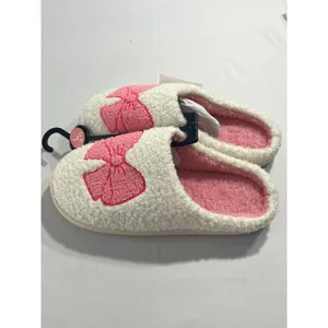 Bobbie Brooks Sherpa Bow Slippers Women L 9-10 Pink Cream Faux Fur Scuff Barbie thumbnail 4