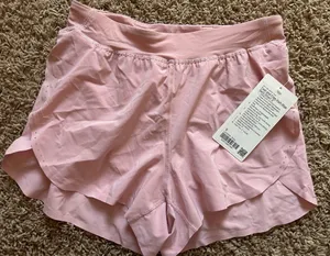 Lululemon Shorts thumbnail 1