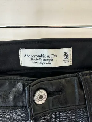 Abercrombie & Fitch Black Straight-Leg Jeans with Faux-Leather Panels thumbnail 4