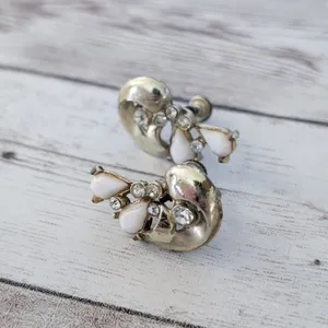 Vintage Screw On Earrings Gold Tone, Clear & White - Condition Issues thumbnail 3