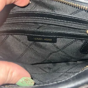 ✨MICHAEL KORS Ginny Brown Black logoed Crossbody Bag✨ thumbnail 8