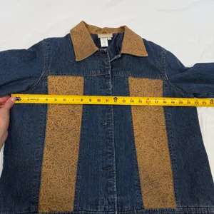Coldwater Creek Denim Leather Trim Jacket Womens Medium Blue Western Paisley thumbnail 6