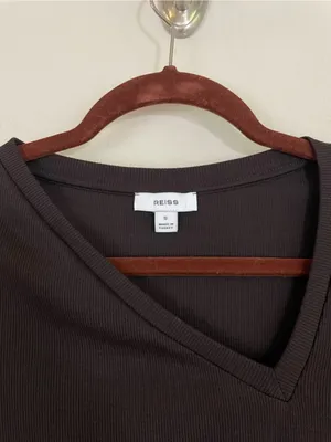 REISS Felicity Stretch-Cotton Asymmetric-Neck Top in Chocolate Brown Size Small thumbnail 4