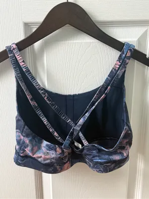 Lululemon Energy Bra in the Moody Mirage Bark Berry Deep Navy thumbnail 3
